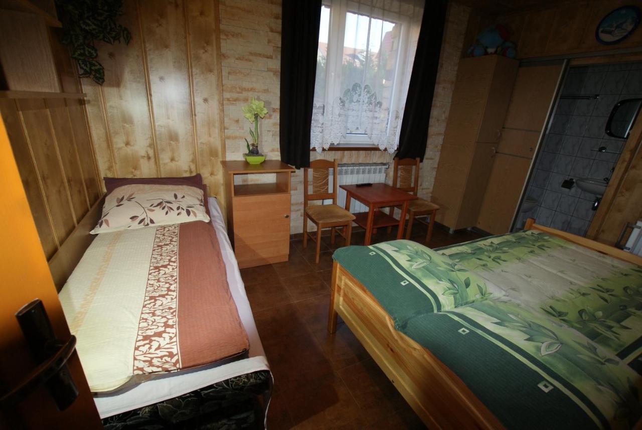Willa U Damiana - Pokoje Noclegi Nad Morzem Mielno  Exterior foto