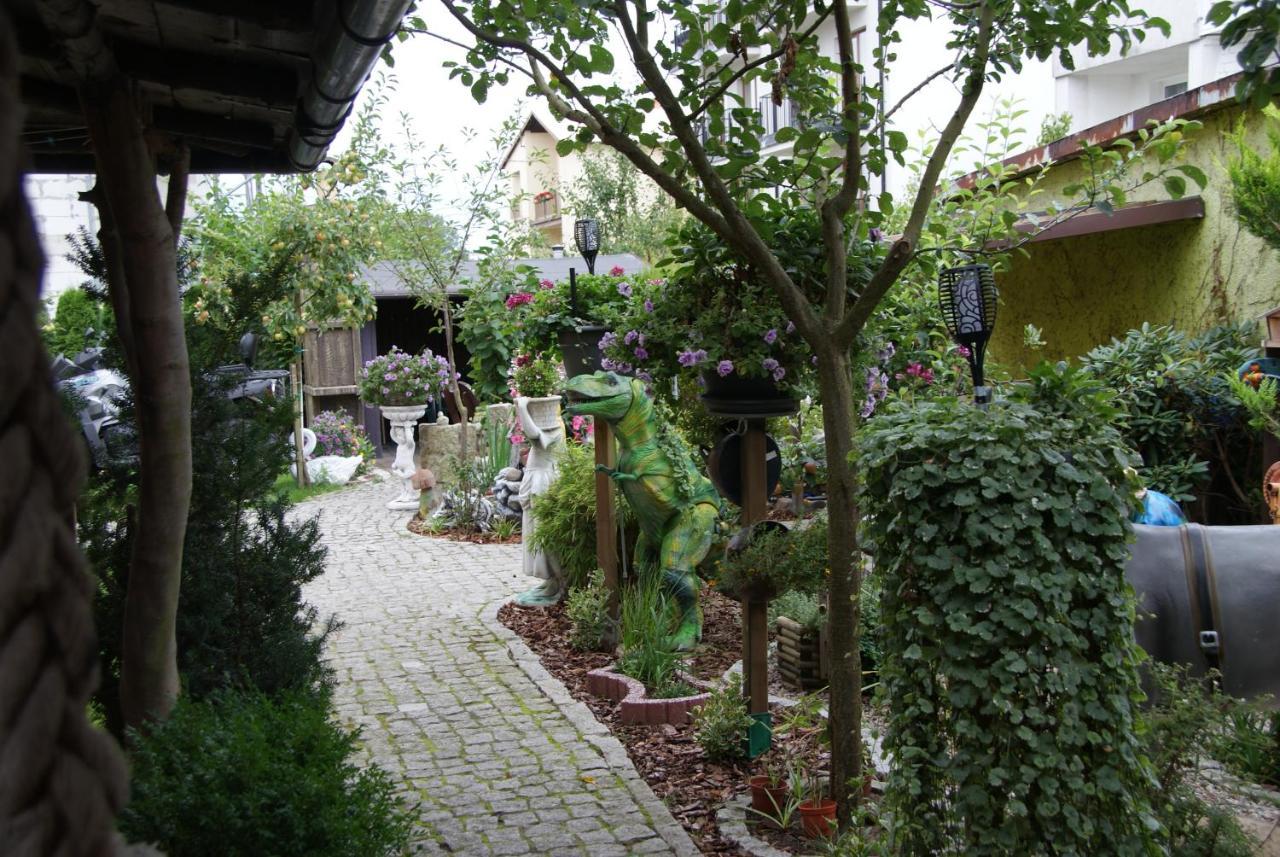 Willa U Damiana - Pokoje Noclegi Nad Morzem Mielno  Exterior foto